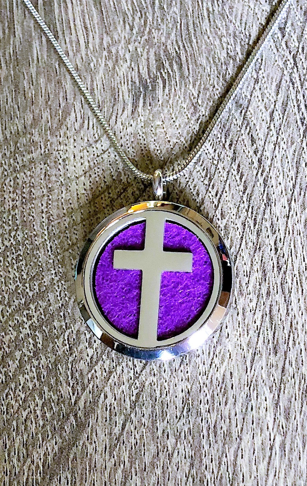 Cross diffuser necklace sale