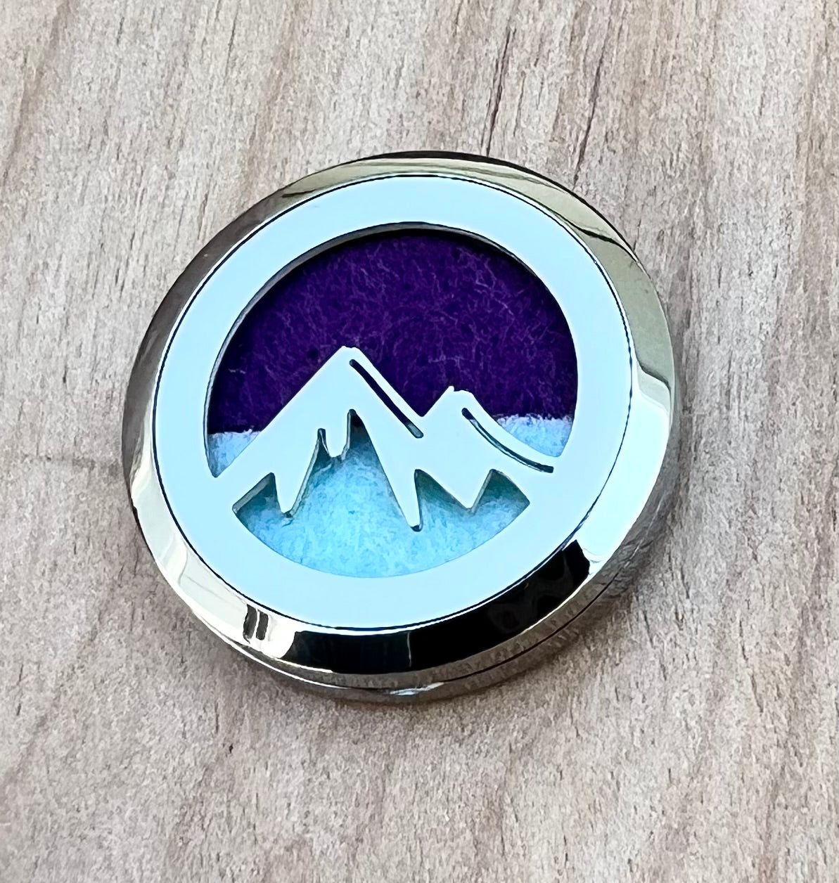 Mountain Peaks- Essential Oil Diffuser Car Vent Clip