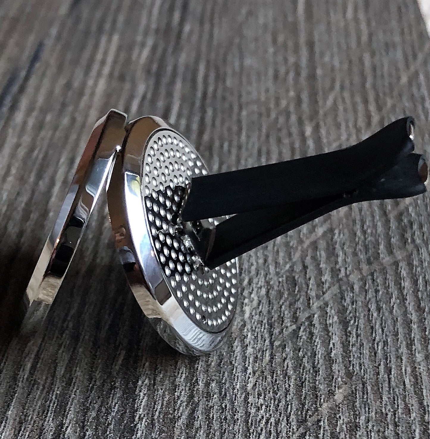 Puppy Paws- Essential Oil Diffuser Car Vent Clip