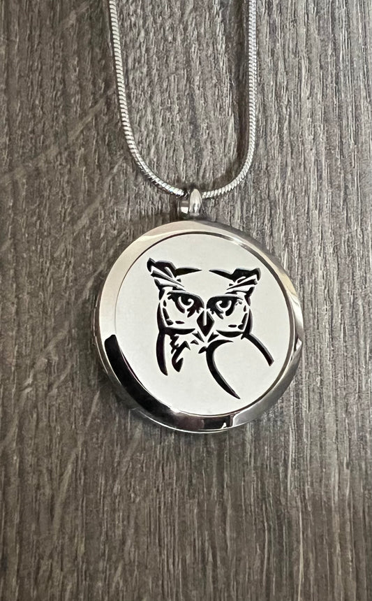 Owl 2 - Essential Oil Diffuser Necklace