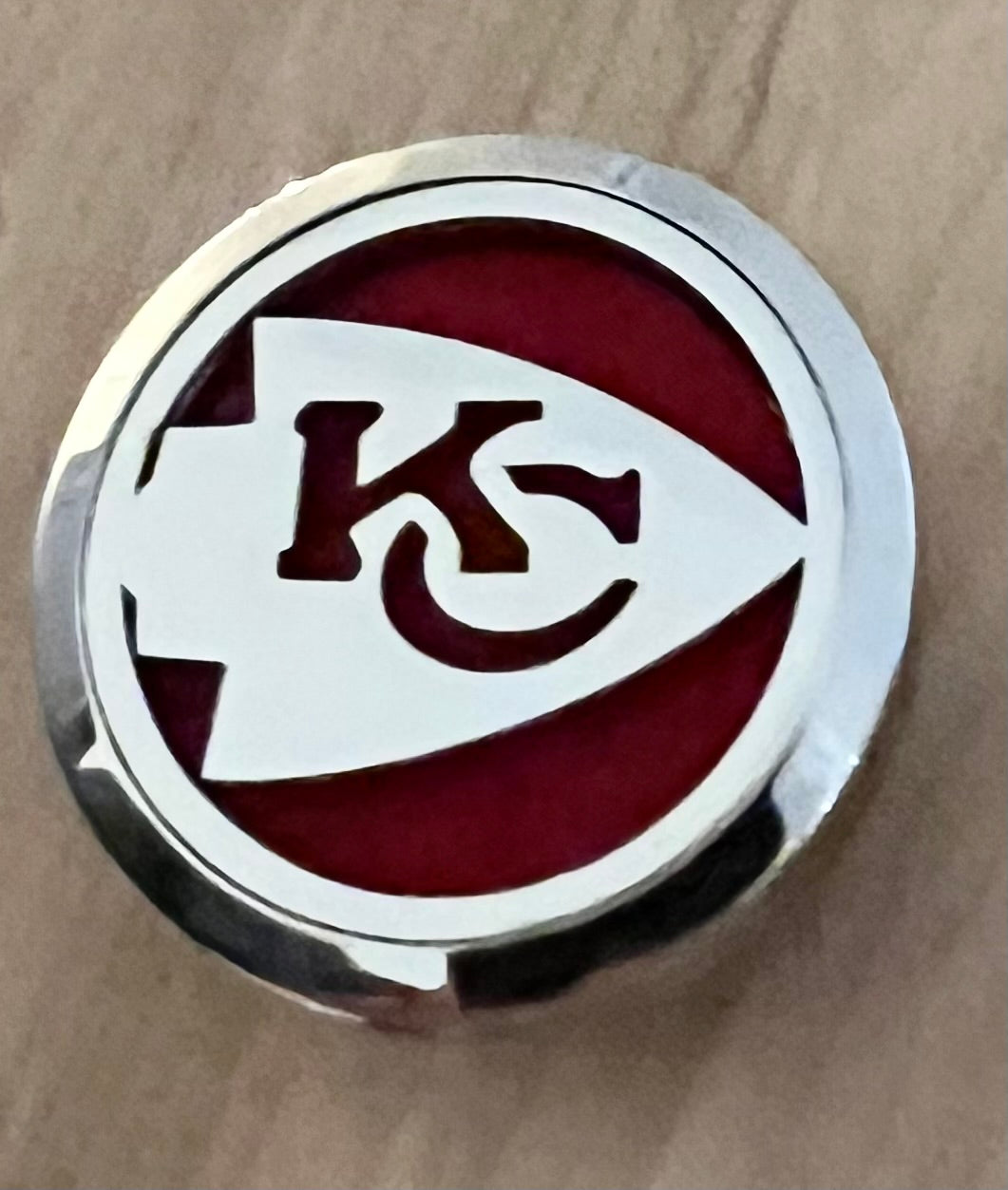 Chiefs- Essential Oil Diffuser Car Vent Clip