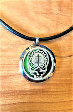 Disc Golf Steal Your Face- Essential Oil Diffuser Necklace
