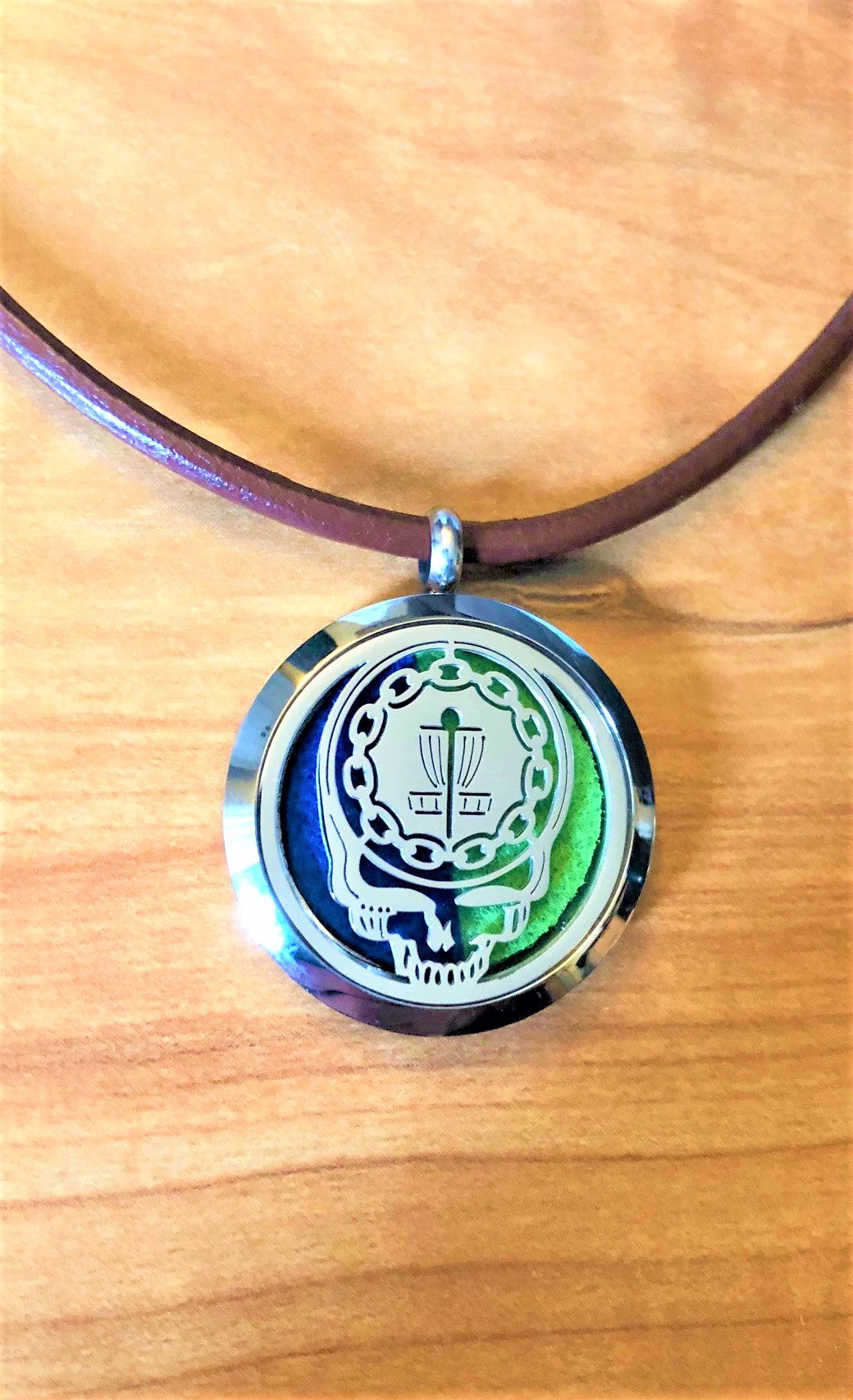 Disc Golf Steal Your Face- Essential Oil Diffuser Necklace