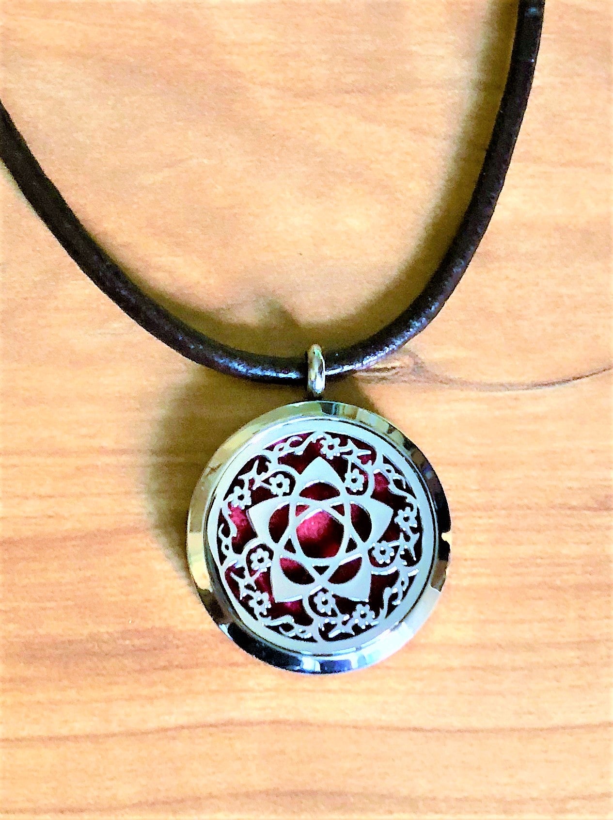 Floral Pentagram - Essential Oil Diffuser Necklace