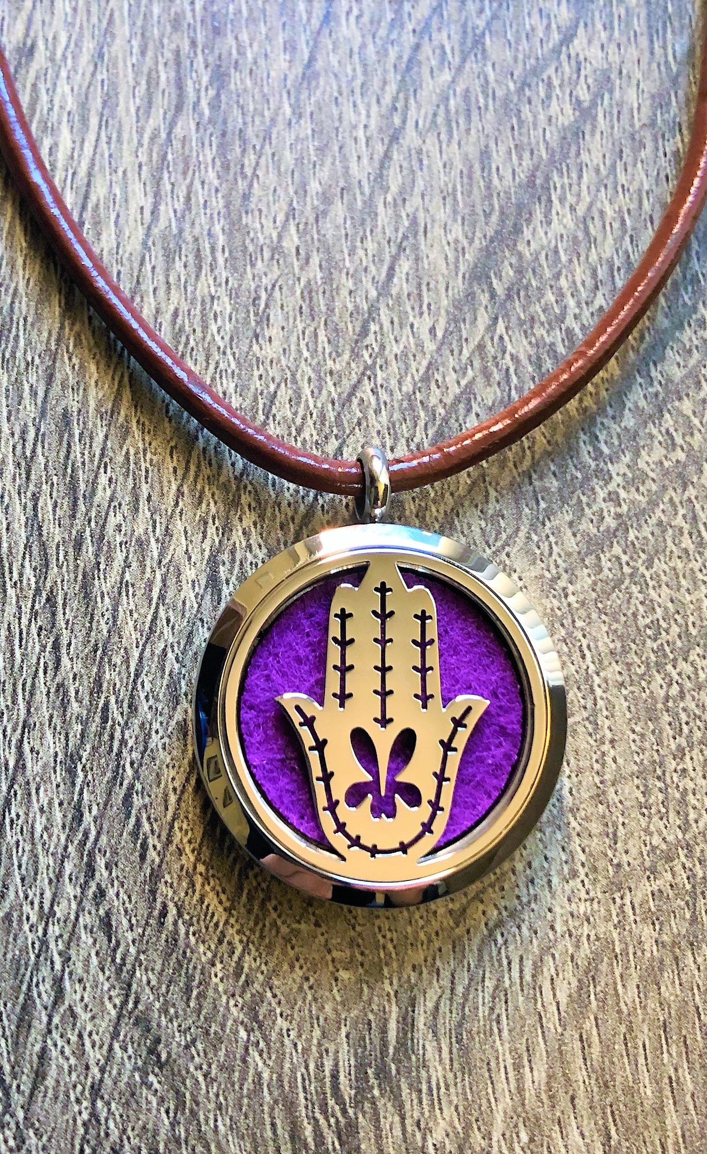 Hamsa - Essential Oil Diffuser Necklace