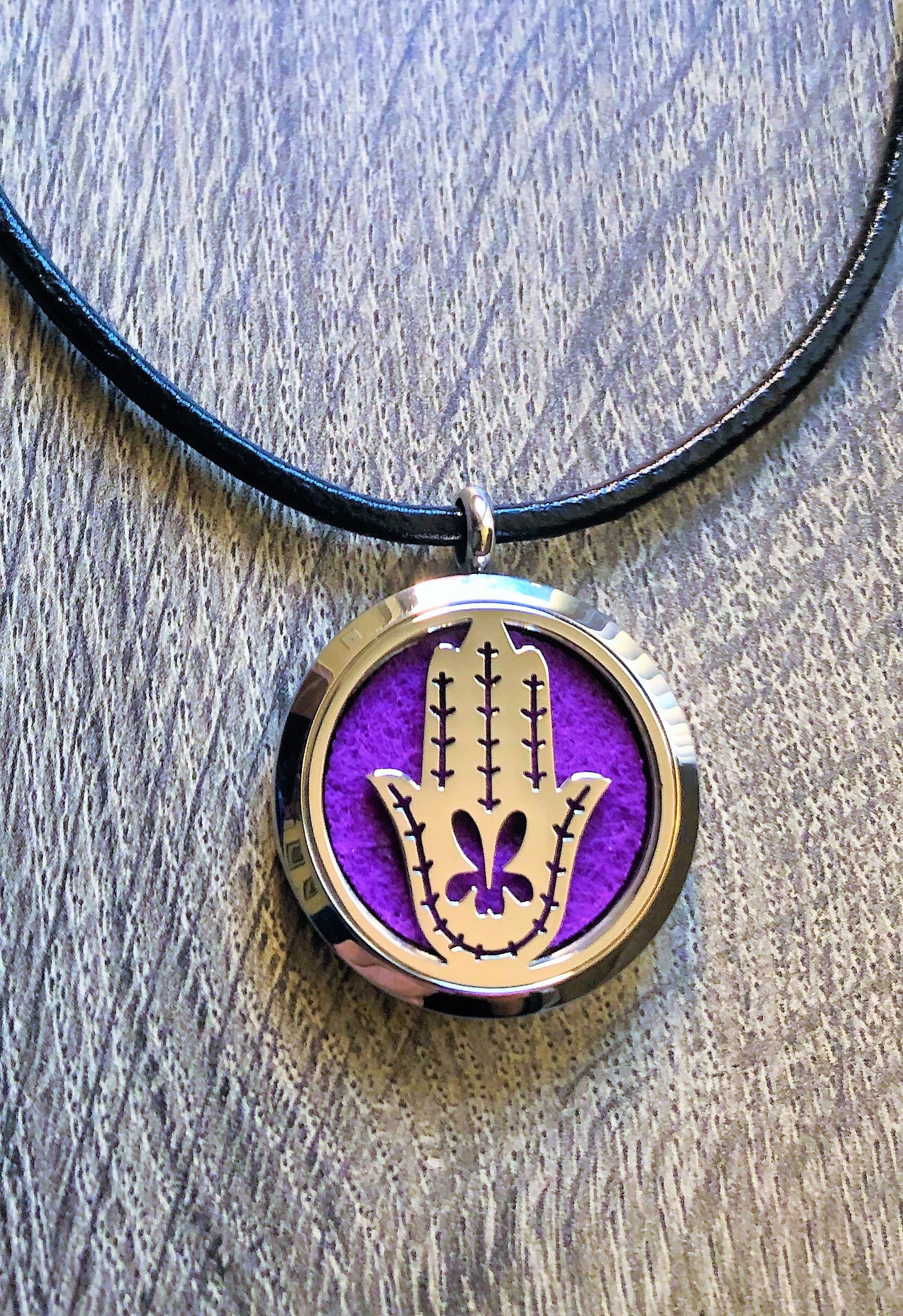 Hamsa - Essential Oil Diffuser Necklace