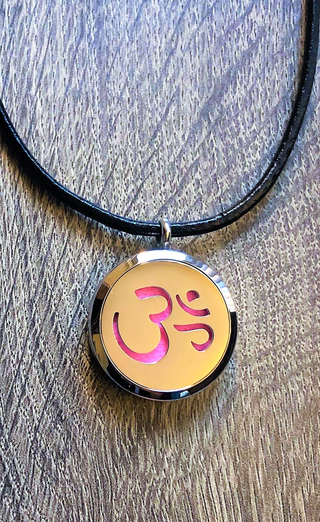 Om - Essential Oil Diffuser Necklace