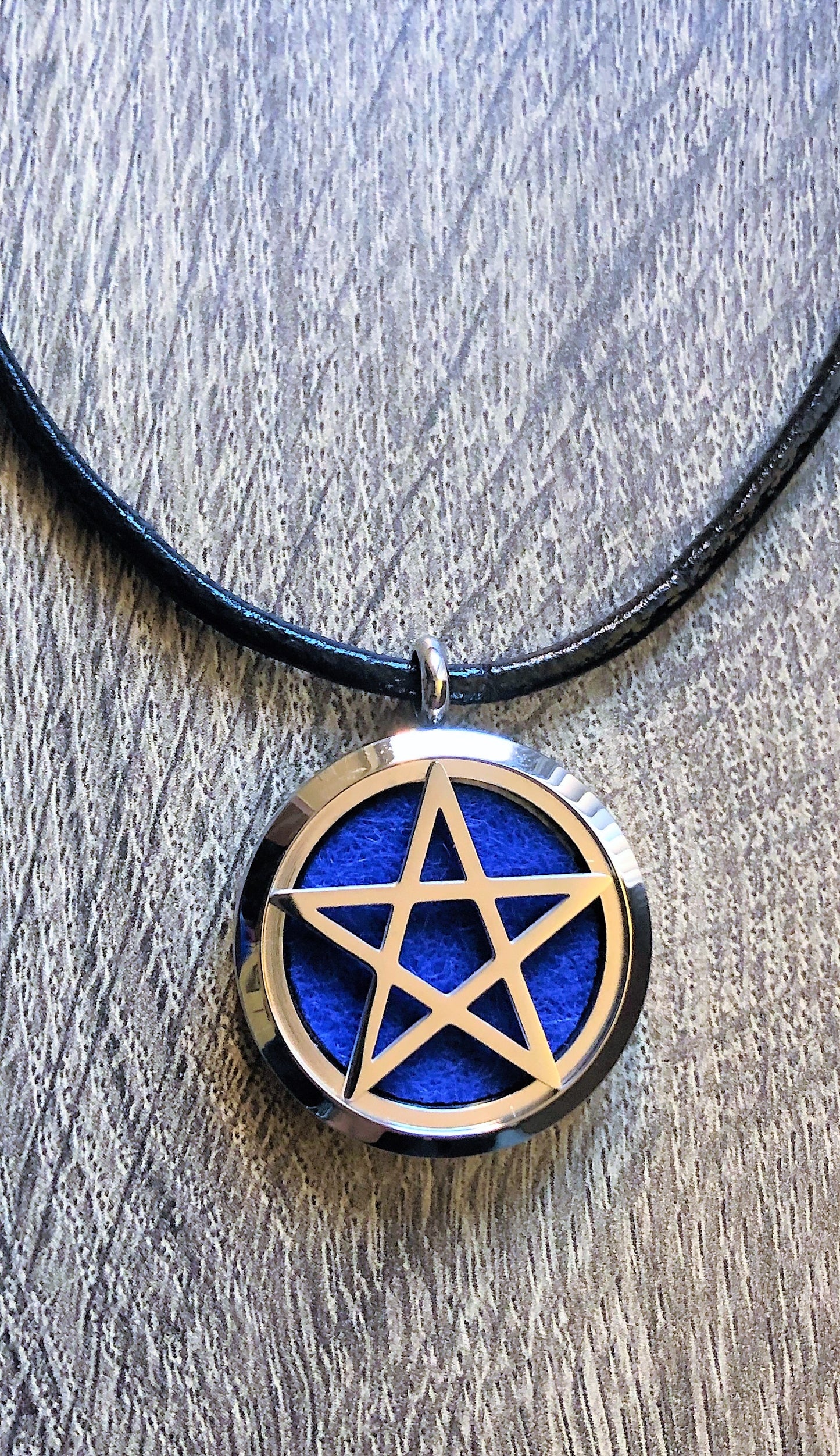 Pentagram - Essential Oil Diffuser Necklace