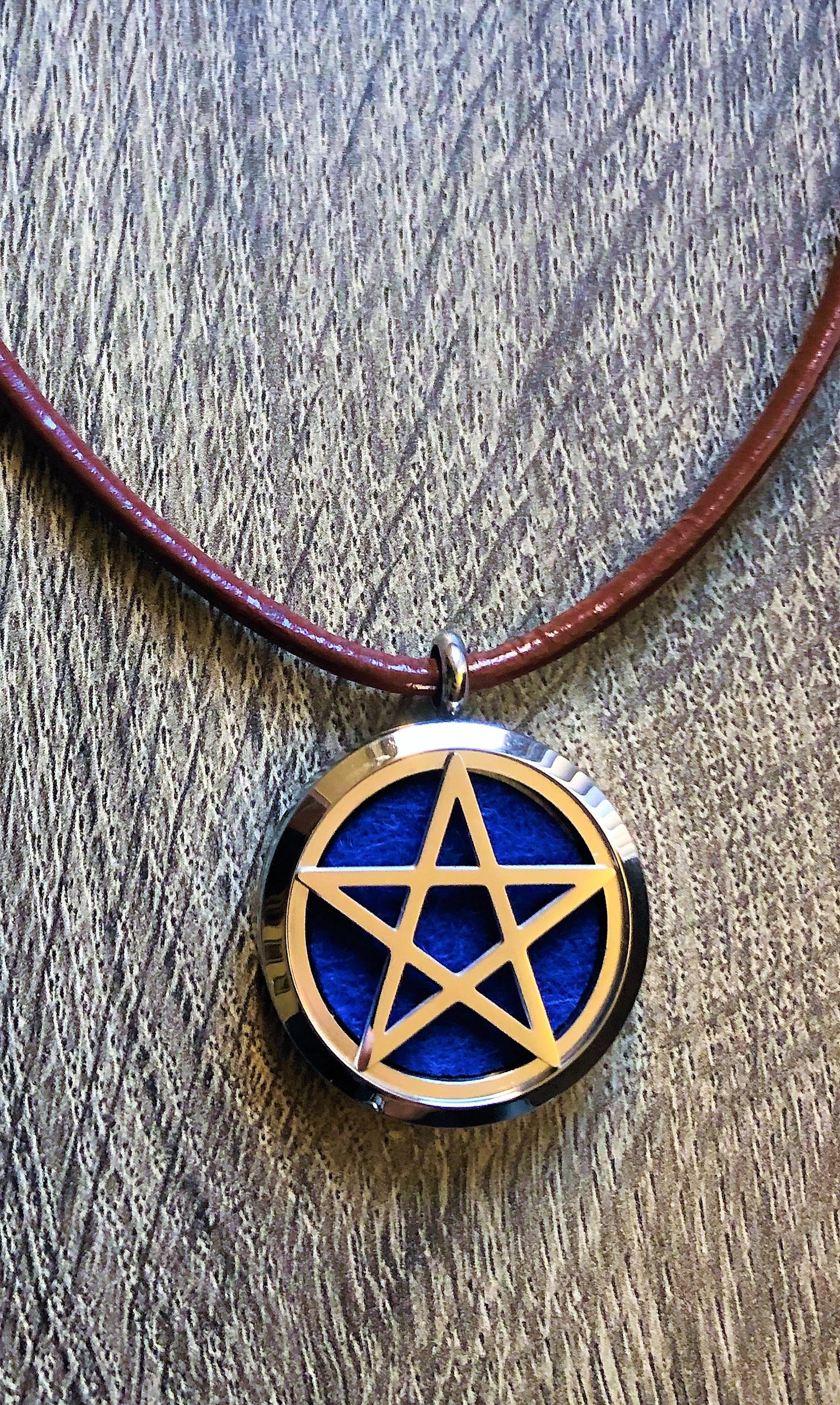 Pentagram - Essential Oil Diffuser Necklace